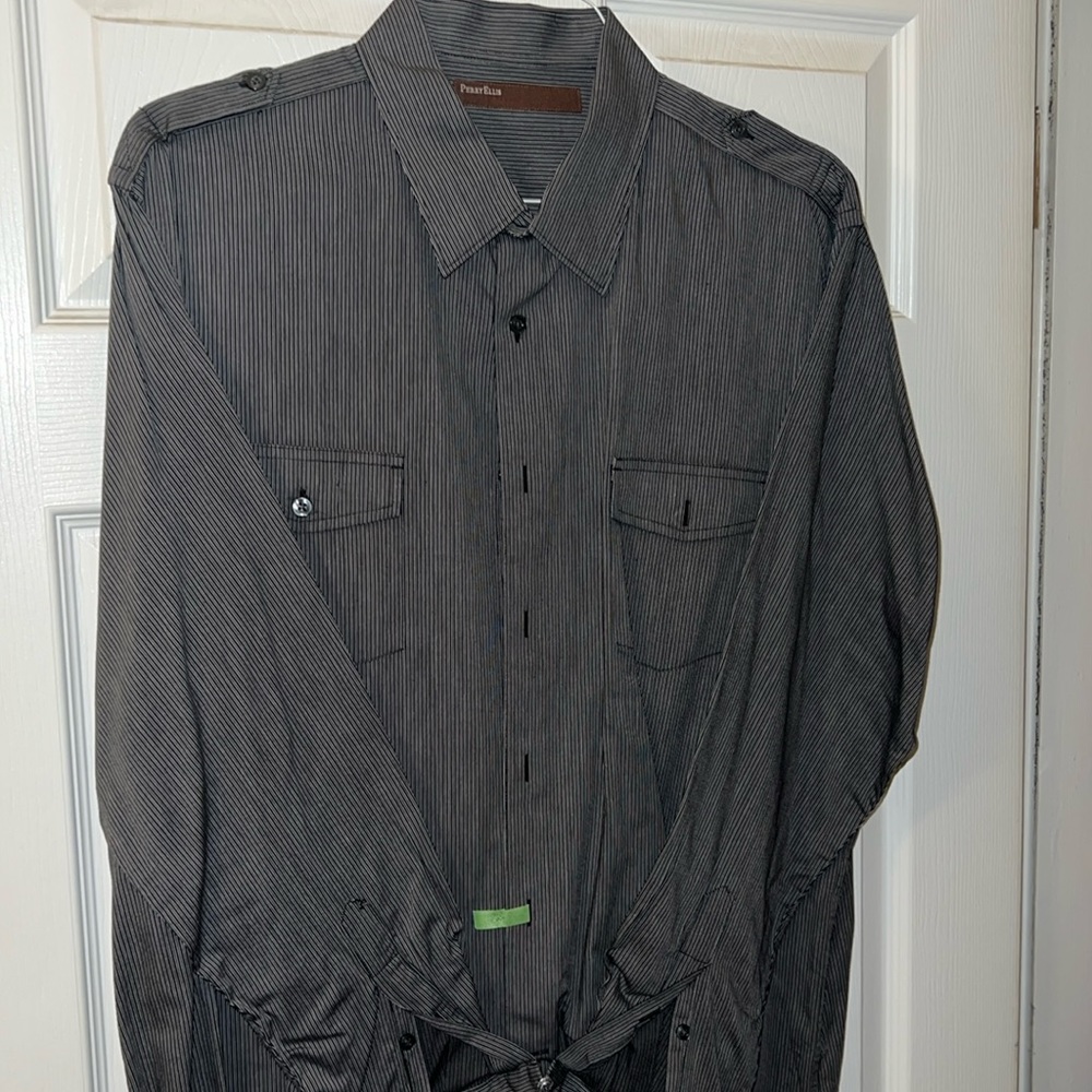 Perry Ellis Button Down size XXL